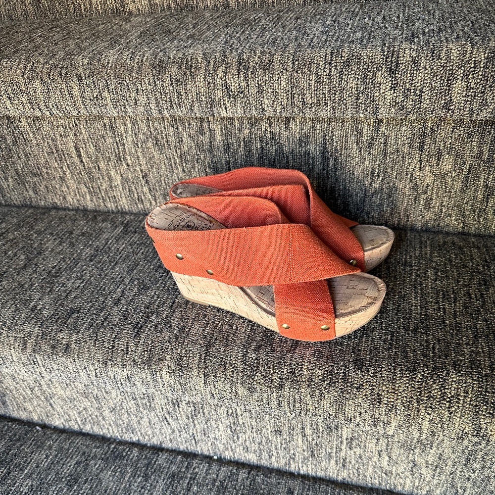Lucky Brand Orange Crisscross Wedge Sandals